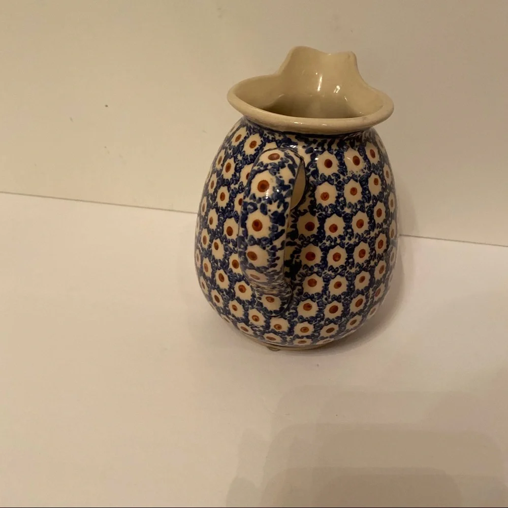 POLISH POTTERY VINTAGE PITCHER BLUE WHITE POLAND HANDMADE HOME DINING SERVEWARE